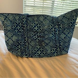 Vera Bradley weekender bag